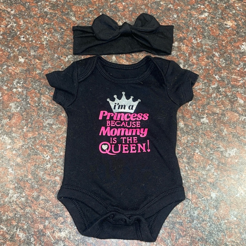 Very cute onesie👸🏽